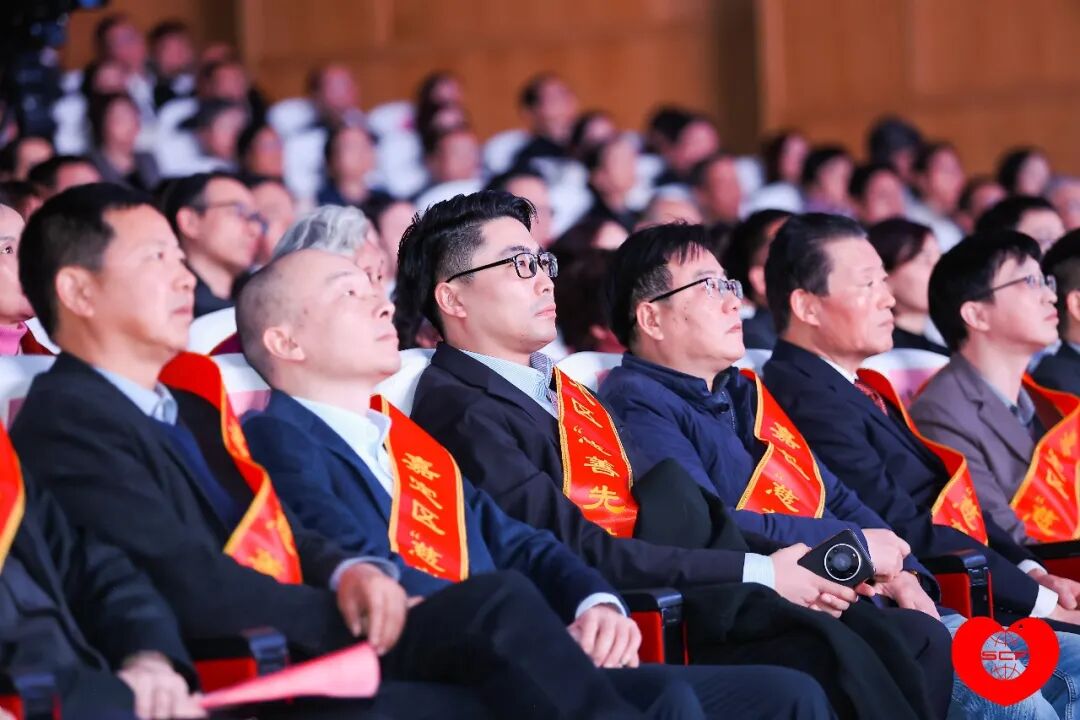 上海同合骨科医院缘何获多项慈善荣誉？背后是520多个家庭的改变