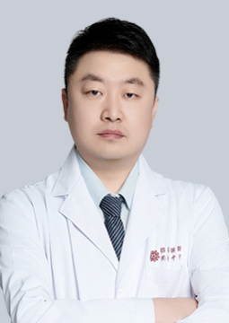 何泉宏